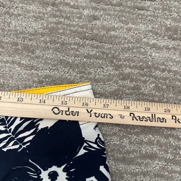 Corona Swim Trunks Mens 32 White Blue Floral Tropical Colorful Beach Resort - Picture 11 of 13